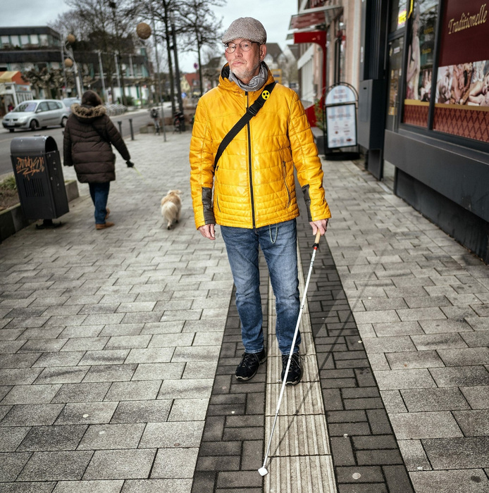 2024-01-24_RP_Wie Blindenschrift im Straßenpflaster